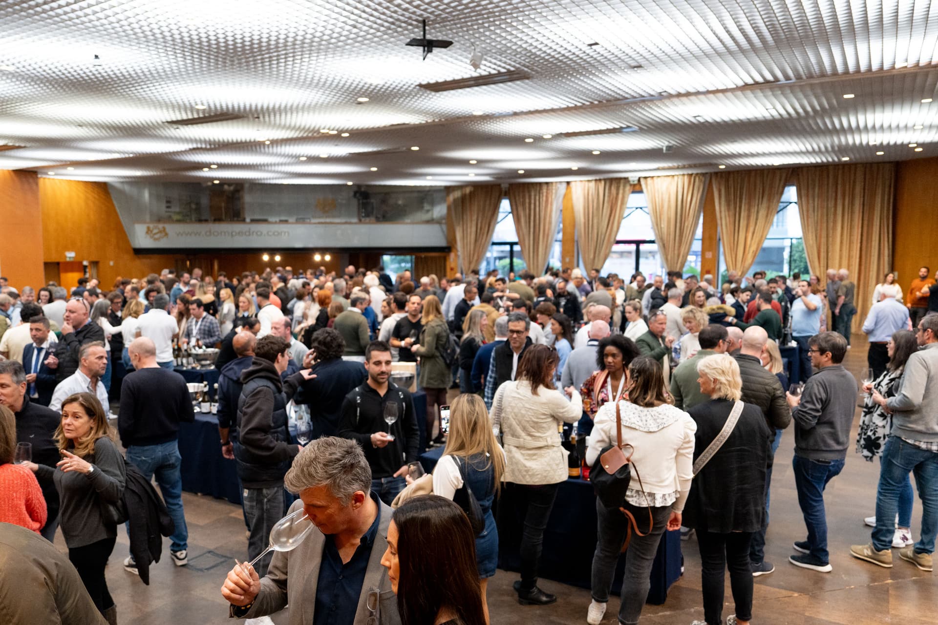 Enóphilo Wine Fest regressa a Vilamoura com novidades!